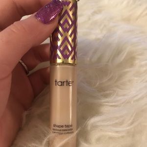 Tarte shape taps concealer in fair